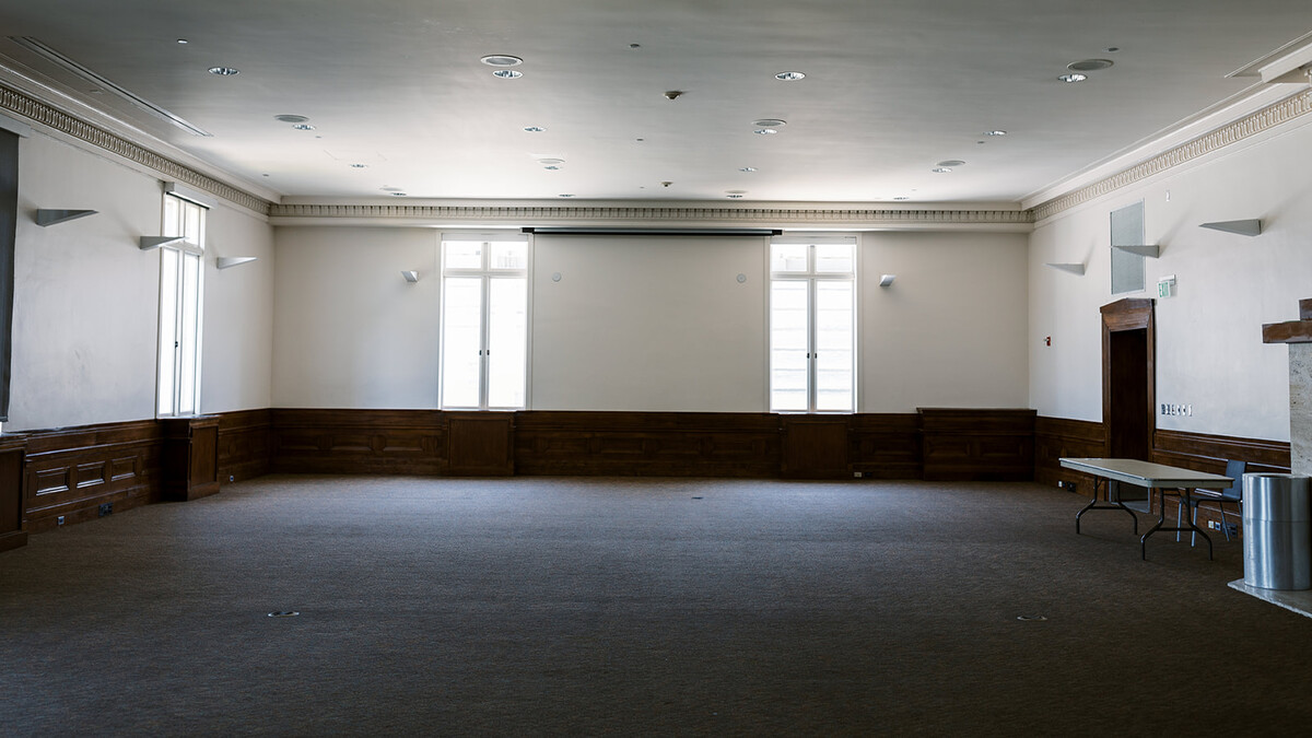 Empty Erteszek Family Foundation MUSES Room