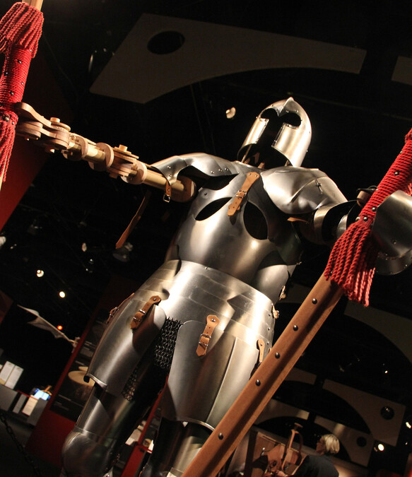 Robot soldier designed by Leonardo Da Vinci that looks like a knight.